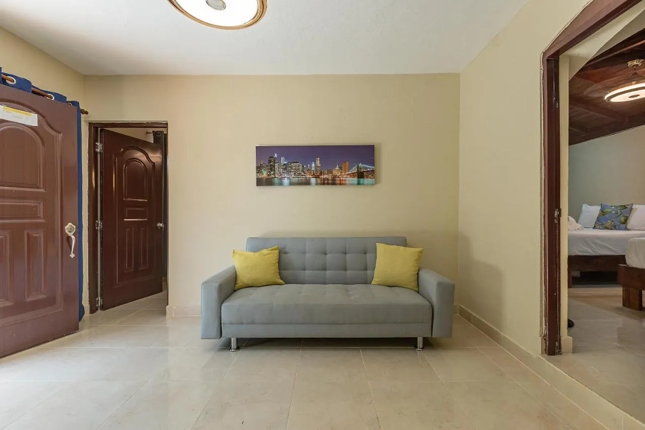 לאס טרנאס Hotel Turistico Marian