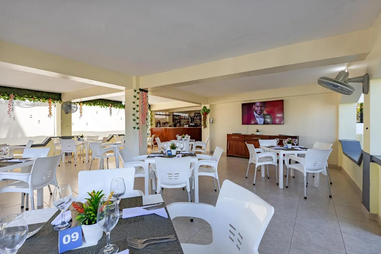 Hotel Turistico Marian Las Terrenas 0*,
